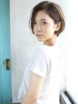 バース(BIRTH)&nbsp;大人かわいい前下がりショートボブ　2