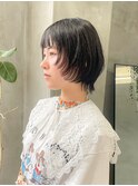 ショートウルフ　ショートヘア　ウルフヘア　黒髪