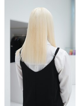 ハイブ 金沢(Hive) ホワイトブロンド ブロンドヘア10代20代