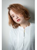 外国人風ハイトーンカラーかきあげボブウルフw越谷10代20代30代