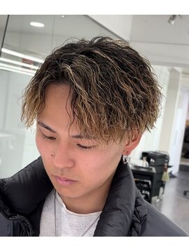 ルースト 八王子店(ROOST) ツイスパハイライト