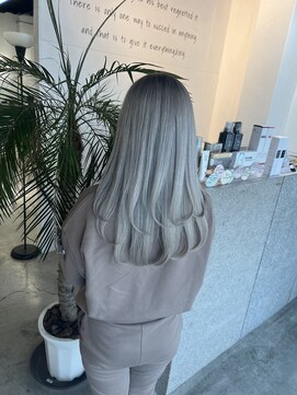 キング 高槻(K!ng) 縮毛矯正髪質改善ハイライトレイヤーカット高槻美容室エクステ