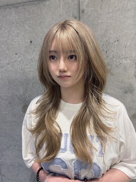 イア バイ ジーナ 渋谷(IA by Zina) ハッシュカット韓国レイヤーロングウルフ