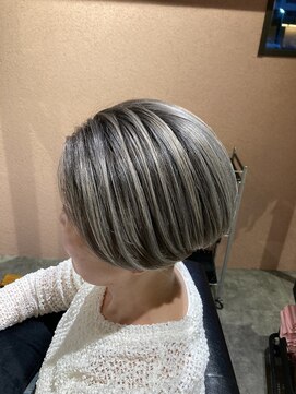 コンフィバイアーティス(Confi by Artis) バレイヤージュ