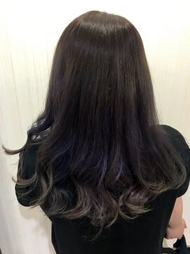 ルッソリベラ 池袋(Lusso libera) 地毛風カラーでつくる暗髪ロングヘア