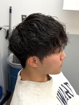 ノイセル(Noisyle) MEN’S HAIR/波巻きツイストスパイラル/リバースセンターパートO