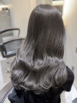 salon de MiLK 札幌大通店【サロン ド ミルク】 ブリーチレイヤーカット髪質改善トリートメント 【札幌大通】