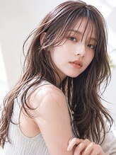 【ルフレカラー】透明感とツヤ感を重視し、自然光に映える柔らかな発色と赤み・黄みを抑えたカラーです♪