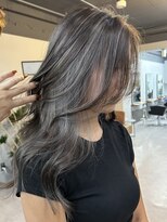 レブ 四条烏丸(Reb,)&nbsp;グレージュハイライトレイヤーカット白髪ぼかし