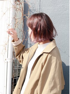 ホワイトルーム(White Room) ボブ＋ピンクパープル＋ハイライト