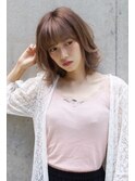 ピンクグレージュ