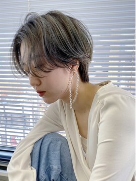 テトヘアー(teto hair) ハンサムショート グレー シルバー デザインカラー ダブルカラー