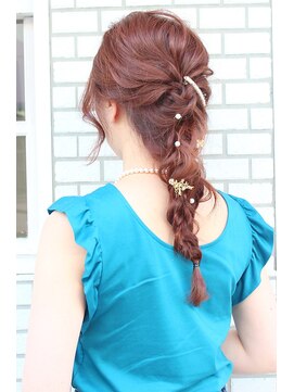 ビアンコドゥーエ(bianco due) 編みおろしアレンジ☆