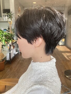 マハナ(Mahana by hair) ♯ベリーショート 担当 TAKE