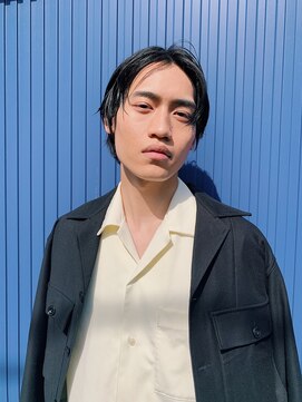 ノーム(norm) 刈り上げないメンズヘアセンターパートアップバンク渋谷ショート