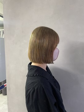 エイト プラット 渋谷2号店(EIGHT plat) ハイトーン切りっぱなしボブ