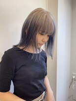 イル 大阪淀屋橋(i'll)&nbsp;20代 30代 40代 グレーベージュベビーピンク ミディアム ボブ