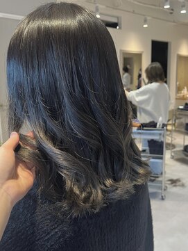 トリート 津田沼店(TREAT) グレージュ系のグラデーションカラー