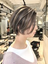 リフル 八王子(RIFULL)&nbsp;ハイライト　レイヤー ショートヘア　ボブ　くびれレイヤー