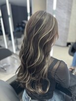 アルドーレフィエロ シンサイバシ(Ardore fiero shinsaibashi) コントラスト極ハイライト☆グレーベージュ