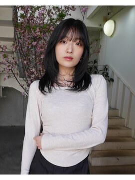アクアオモテサンドウ(ACQUA omotesando) △韓国ヘアレイヤーカットハッシュカットオリーブグレージュ