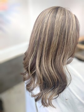 イリエ 川口(irier) 極みハイライト白髪ボカシ