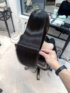 シェノン 梅田(CHAINON) 梅田/クラゲヘアー/オリーブグレー/小顔/ココアベージュ