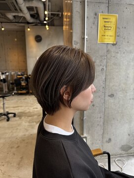 ニナ 梅田(nina) ショートカット