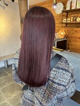 メイントリートメント｜髪の芯を強くし、ゆがみを改善していきます