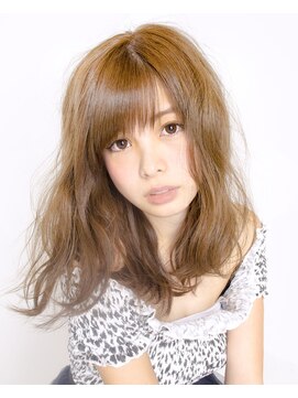 ハピア(HAPPIA) 鎖骨 ミディアム