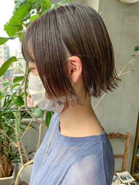 テトヘアー(teto hair) 外ハネボブ、グラデーションカラー、アッシュベージュ