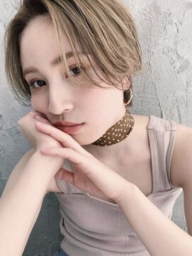 キラ 渋谷(KILLA) イルミナカラー グレーベージュ ショートパーマ 黒髪