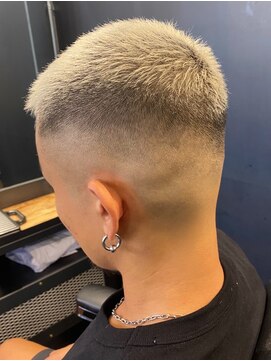 ビンゴ(BINGO) ba824ホワイトベージュハイトーンカラー韓国ヘアー短髪ボウズ