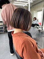 イキ 表参道(iki omotesando)&nbsp;モード/無造作ウェーブ/大人ガーリー[表参道駅]