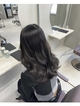 ピンク バイ アンジェリカ 瓢箪山店(PINQ by ANGELICA) 王道レイヤースタイル