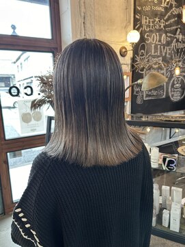 アイドットシーオー(i.co) 切りっぱなしミディ/バレイヤージュ