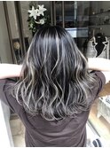 ☆ ハイライトカラー　ケアブリーチ　ダブルカラー　イルミナ