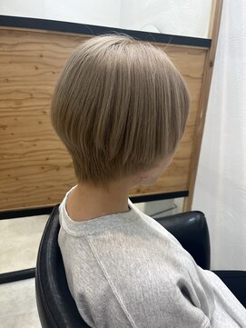 エヌ 北千住(N) ショートウルフ