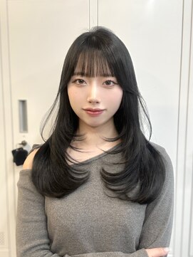 アリュウル 表参道 青山(Allure) グレーブラック×ザクザクレイヤーカット◎【KAKO】