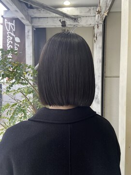 ラウブロッサム 大宮西口店(Lau Blossom) フェイクブラック