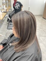 ノアル(NOAHL) G 白髪ぼかしハイライト/ナチュラルハイライト