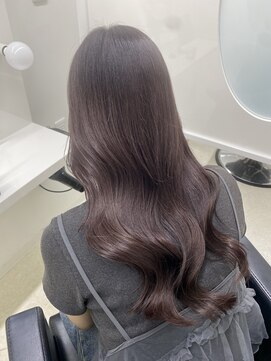 ジーナ  札幌大通(Zina) ラベンダーブラウン【Zina札幌大通】