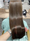 ナチュラルベージュ×インメトリィ