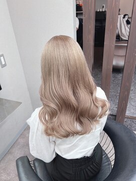 エミーバイモアムー(Emmie byMoremuu) 【あいり】ミルクティー/ホワイトミルクティー