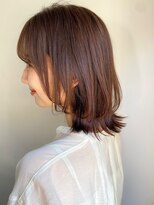 トゥーナ 表参道(tona) ミディアムレイヤー、外ハネボブ、グレージュ、脱白髪染め☆
