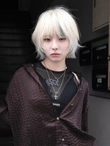 パーク(PAAQ)&nbsp;ダブルカラー＆ブリーチ/レイヤーボブ/ホワイトブロンド