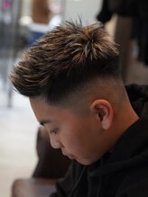 《津で叶えるメンズトレンド》フェードからメンズパーマまで、あなたに似合うスタイルをご提案