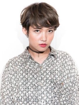 クアトログランシュ 水戸店(QUATRO×GranCieux) 【QUATRO】クラシカル×モード