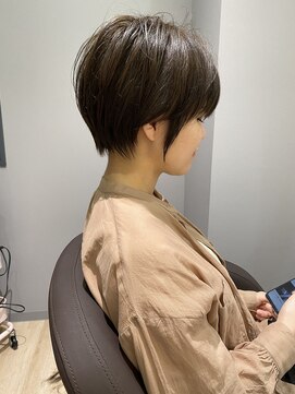 キートス(Kiitos) 【大人可愛い】コンパクトショート