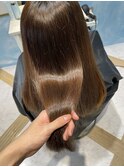 傷んでしまった髪やブリーチ毛でもうる艶髪へ